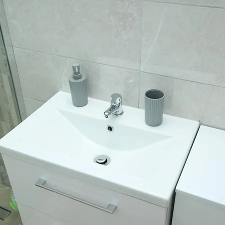 Klara Charming Apartman Sveti Filip i Jakov